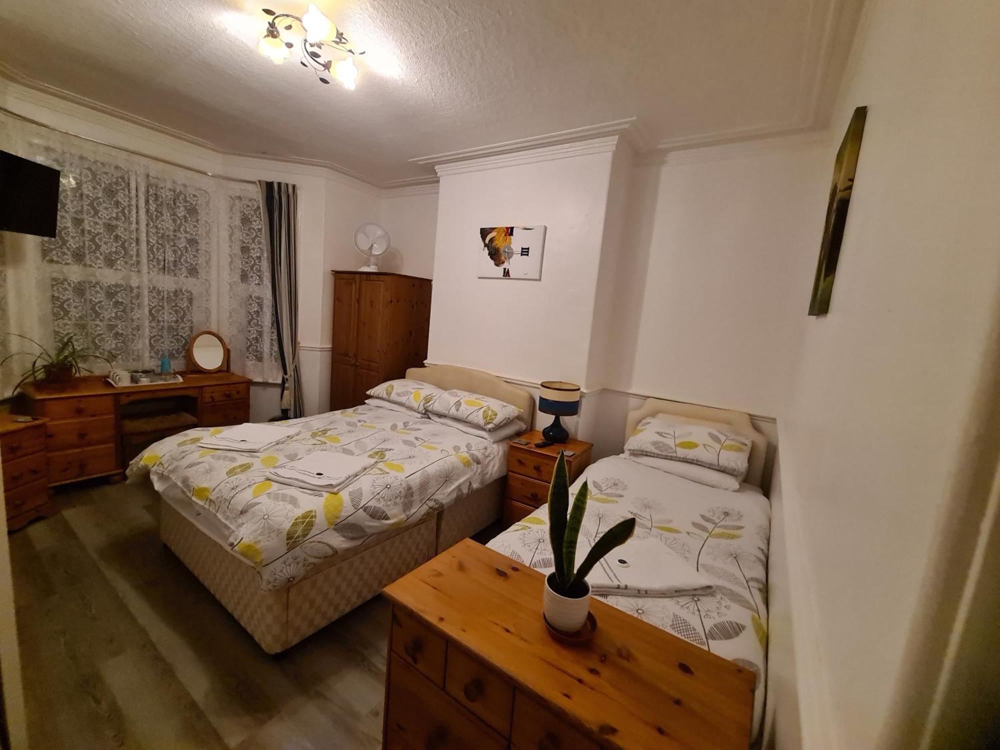 Beachdene Guest House Skegness Bagian luar foto