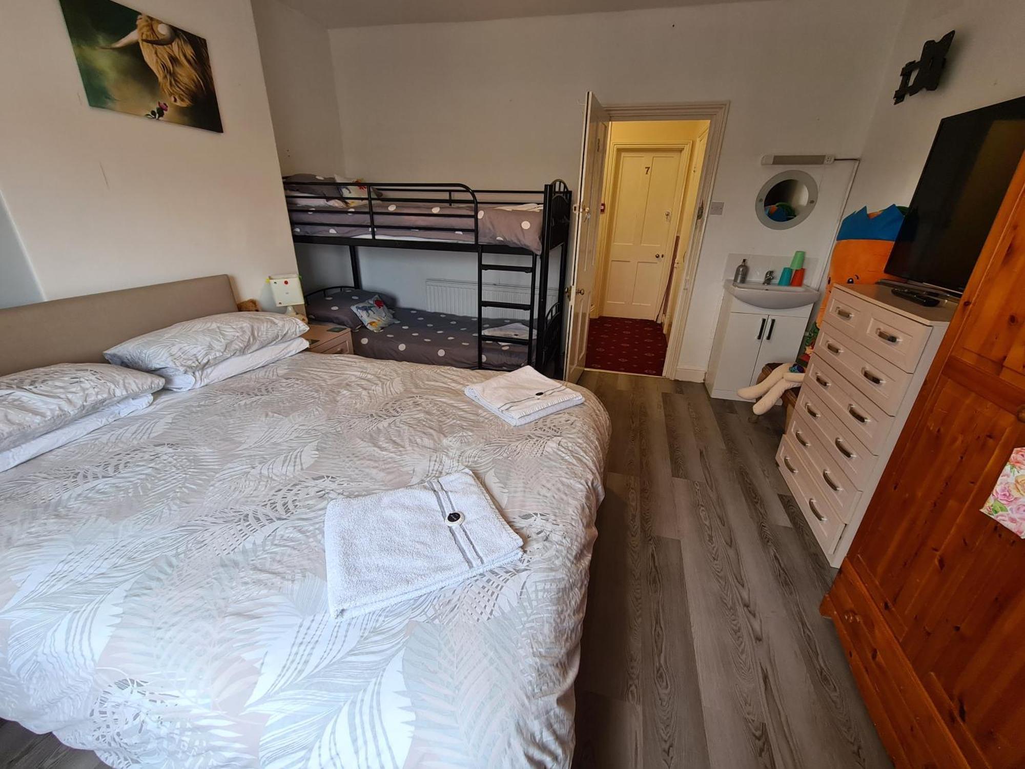 Beachdene Guest House Skegness Bagian luar foto